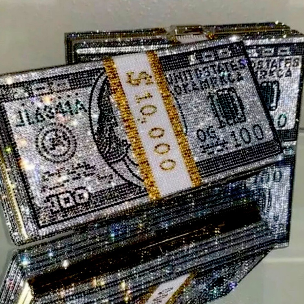 🛍 Luxury Stack Of Cash Crystal Clutch 🛍 - Picture 5 of 8
